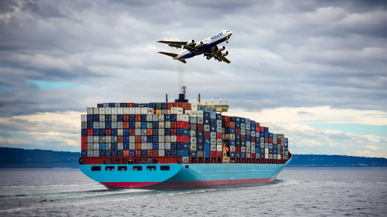International Shipping Methods Compared: Speed, Cost, and Buyer Experience