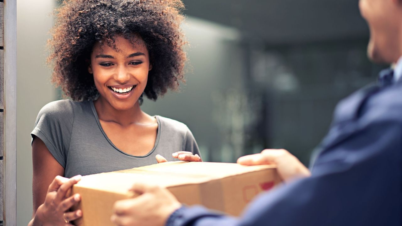 International Buying Timeline Explained: What Really Happens From Checkout to Delivery